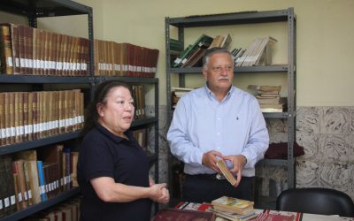 La Biblioteca Municipal recibió el saludo del alcalde Esteban Krause
