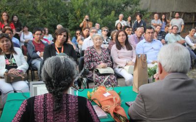 Ester Abuter lanzó su libro “Camino: Una historia de migración”