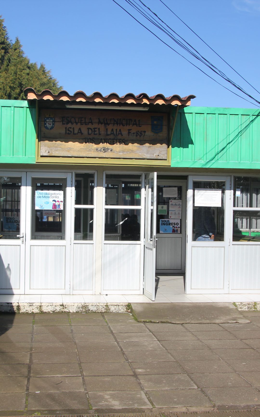Oficina de Subsidios y pensiones comienza atención en escuelas Isla del Laja y Arturo Alessandri Palma
