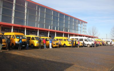 Transportistas escolares se sumaron al equipo de entrega de ayuda social de la Municipalidad