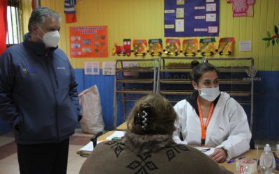 En un nuevo operativo de ayuda social los sectores La Capilla y Santa Laura fueron beneficiados con gift card