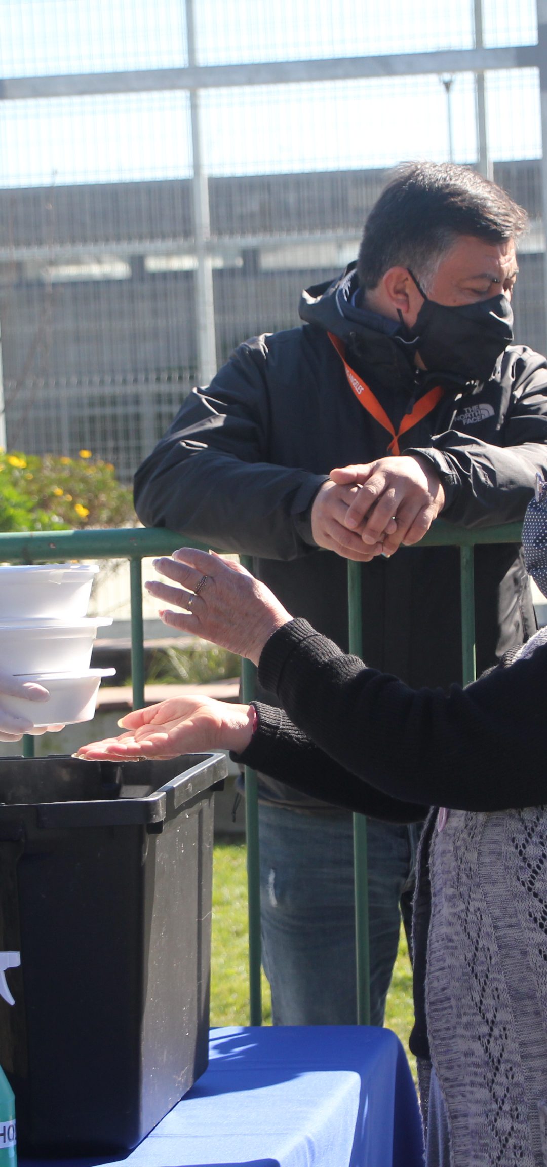 Dos mil colaciones repartió «chef al volante» este fin de semana