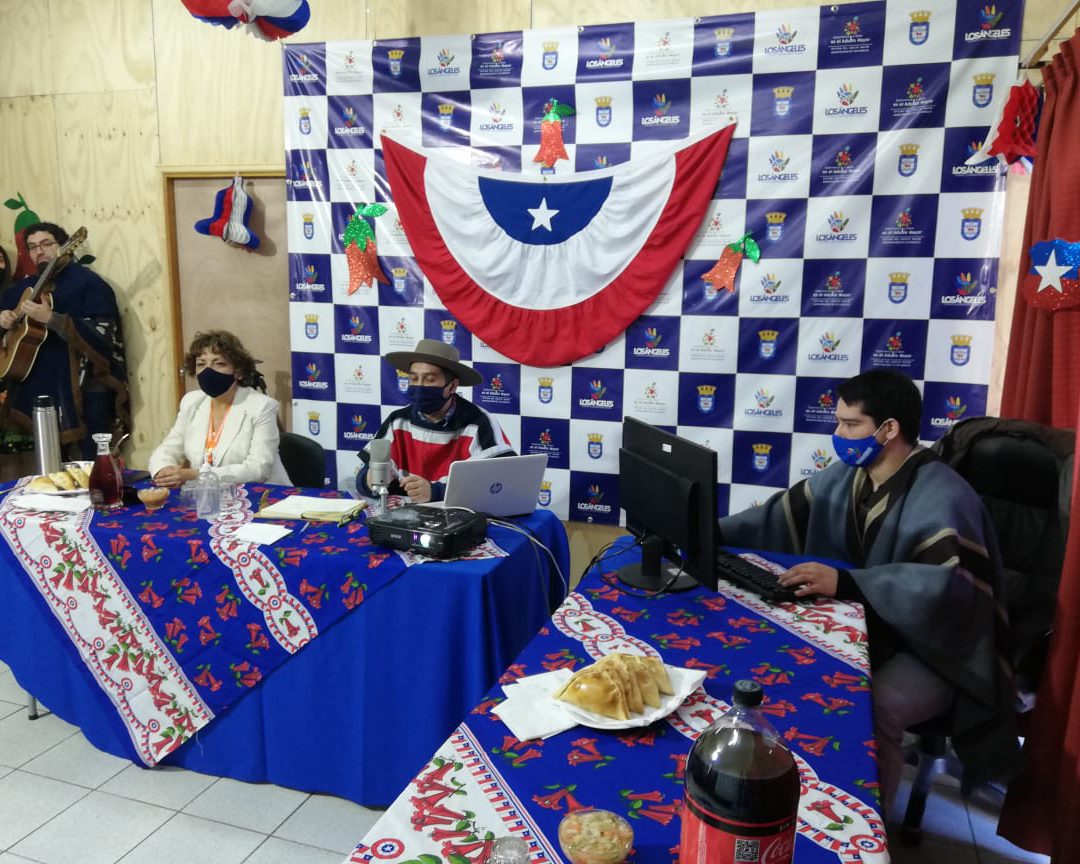 Con fonda virtual el Centro Integral del Adulto Mayor celebró vísperas de Fiesta Patrias con sus usuarios