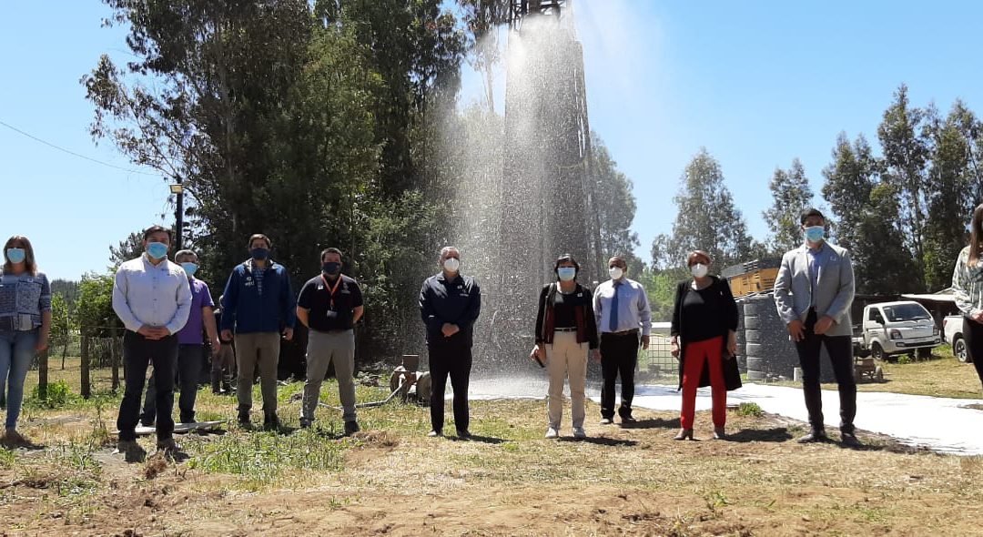 PARTIERON LAS OBRAS PARA ENTREGAR AGUA POTABLE A VECINOS DE LAS CAMELIAS BAJAS