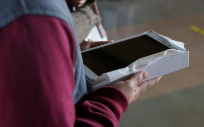 Entregan tablets a alumnos del Liceo Industrial de Los Ángeles