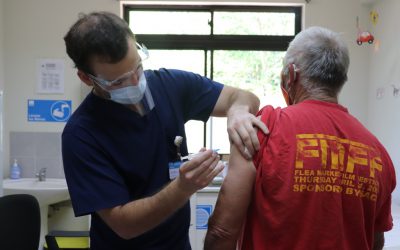 Vacunación contra el Covid-19 llega también a zonas rurales de Los Ángeles