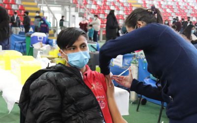 Los Ángeles sigue avanzando hacia el 100% de su meta comunal de vacunación Covid-19