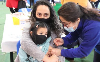 Vacunación en Polideportivo este sábado superó las 800 personas