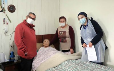 Familias de pacientes con dependencia severa agradecen dosis de refuerzo a domicilio