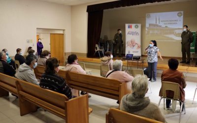 Personas mayores aprendieron cómo y dónde denunciar situaciones de violencia intrafamiliar