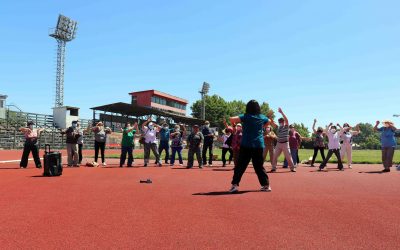 Personas mayores del CESFAM Dos de Septiembre cerraron 2021 “codo a codo”