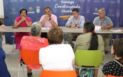 Coordinan acciones de apoyo a comerciantes afectados por incendio en sector vega de Los Ángeles