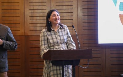 Municipalidad concientizó acerca del Parkinson con seminario para organizaciones, cuidadores y funcionarios