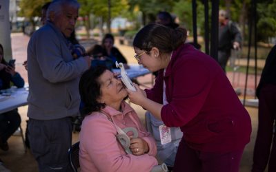 Más de 350 personas fueron parte de pesquisa de glaucoma en Plaza de Armas