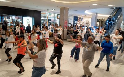 Zumbatón movilizó a la comunidad en Día contra el Cáncer Cérvicouterino