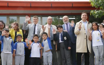 La renovada cara de la Escuela El Nogal: Municipio inauguró millonaria inversión en el recinto